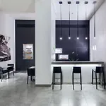 Nh Ξενοδοχείο