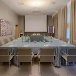 Nh Ξενοδοχείο