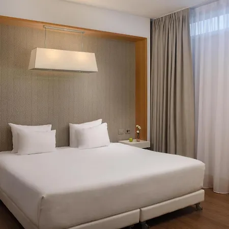 Nh Hotel 4*
