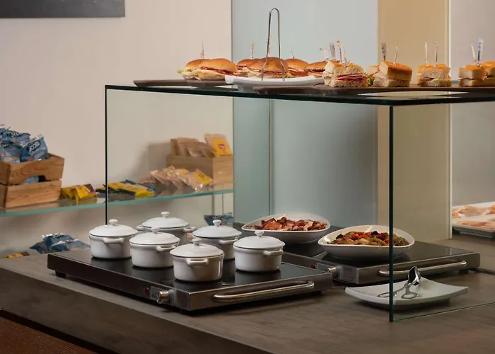 Nh Отель Пиза